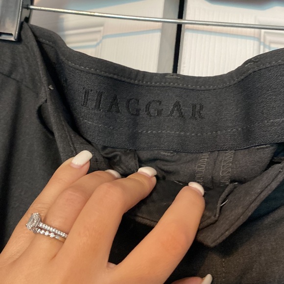 Men’s Haggar Dress Pant - Picture 4 of 7